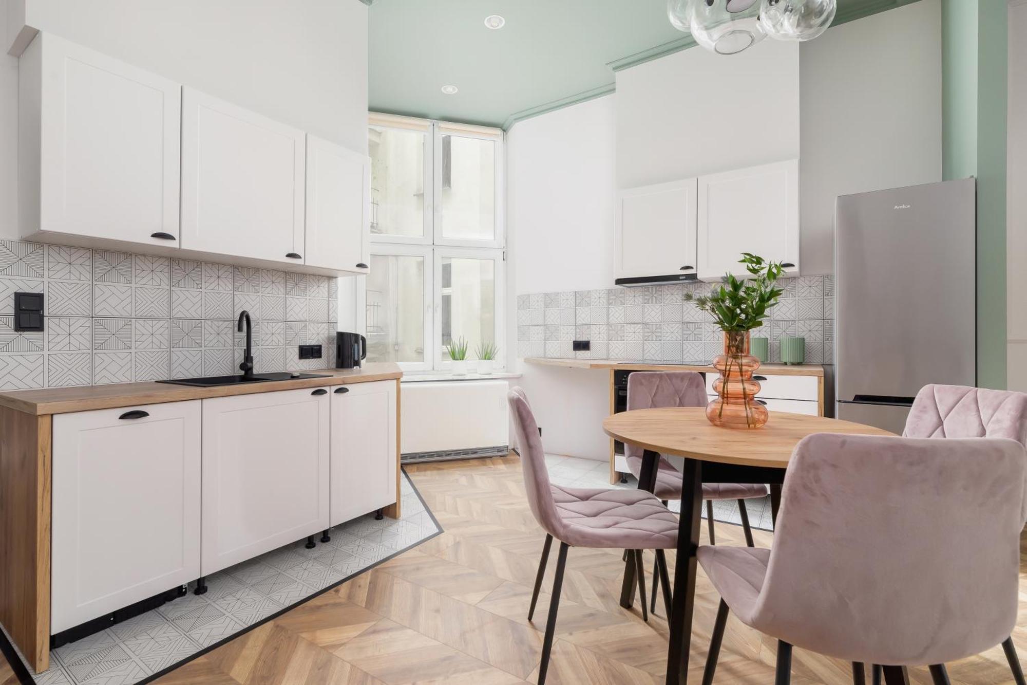 Two Bedroom Apartment - Dietla 11 Krakow Bagian luar foto