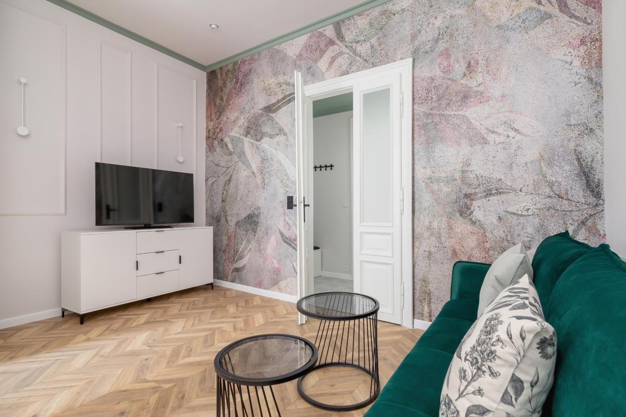 Two Bedroom Apartment - Dietla 11 Krakow Bagian luar foto